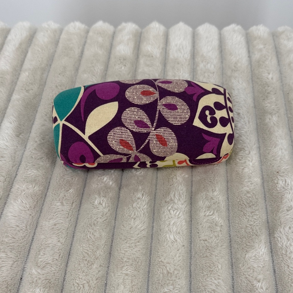 Vera Bradley Hard Clamshell glasses case